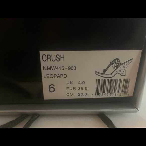 Barely worn, Naughty Monkey 6 - Picture 4 of 4